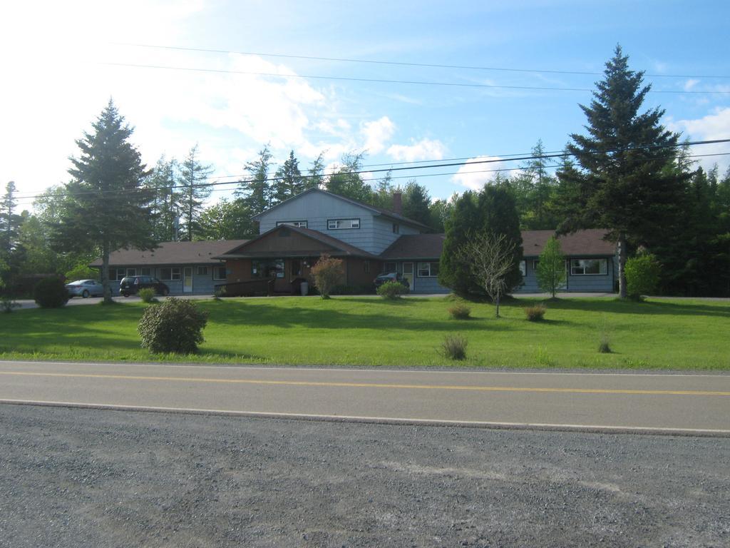 Sherbrooke Village Inn Dış mekan fotoğraf