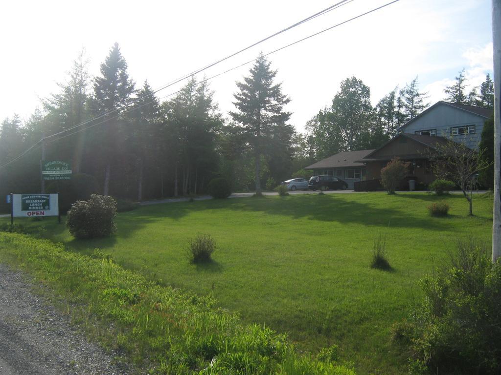 Sherbrooke Village Inn Dış mekan fotoğraf